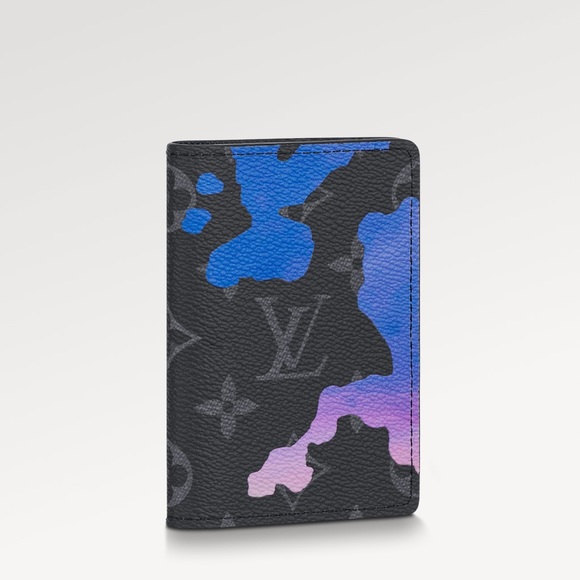 Brand new Louis Vuitton limited edition card holder - Picture 6 of 8